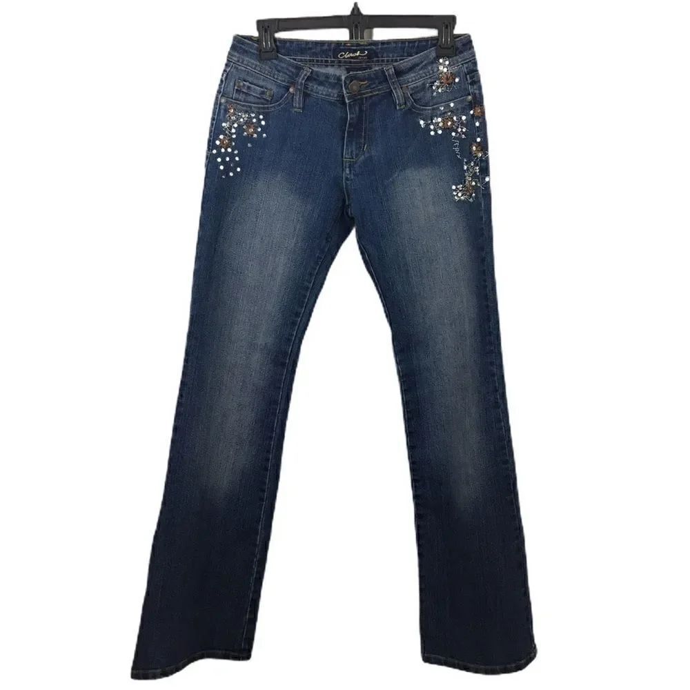 Clash bootcut flower stitched blue jeans size 5